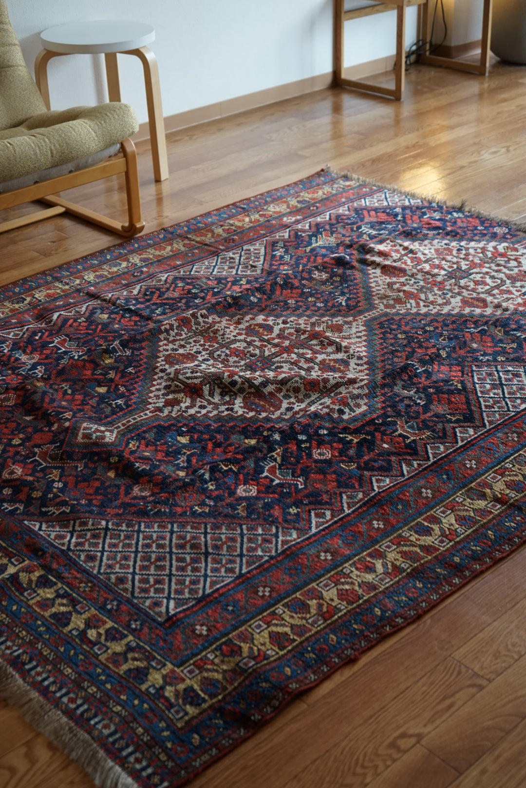 店頭販売 IRAN ANTIQUE SHIRAZ KHAMSEH BAHARLO 1820-1840年代 191 × 155 cm