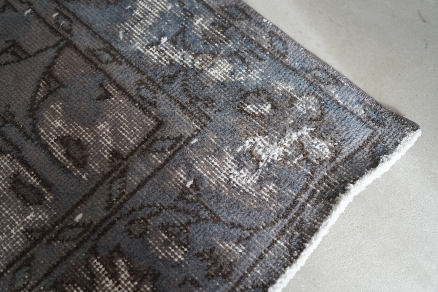 TURKEY OLD CHARCOAL GREY 1970年代 200 × 112 cm No.TR25154