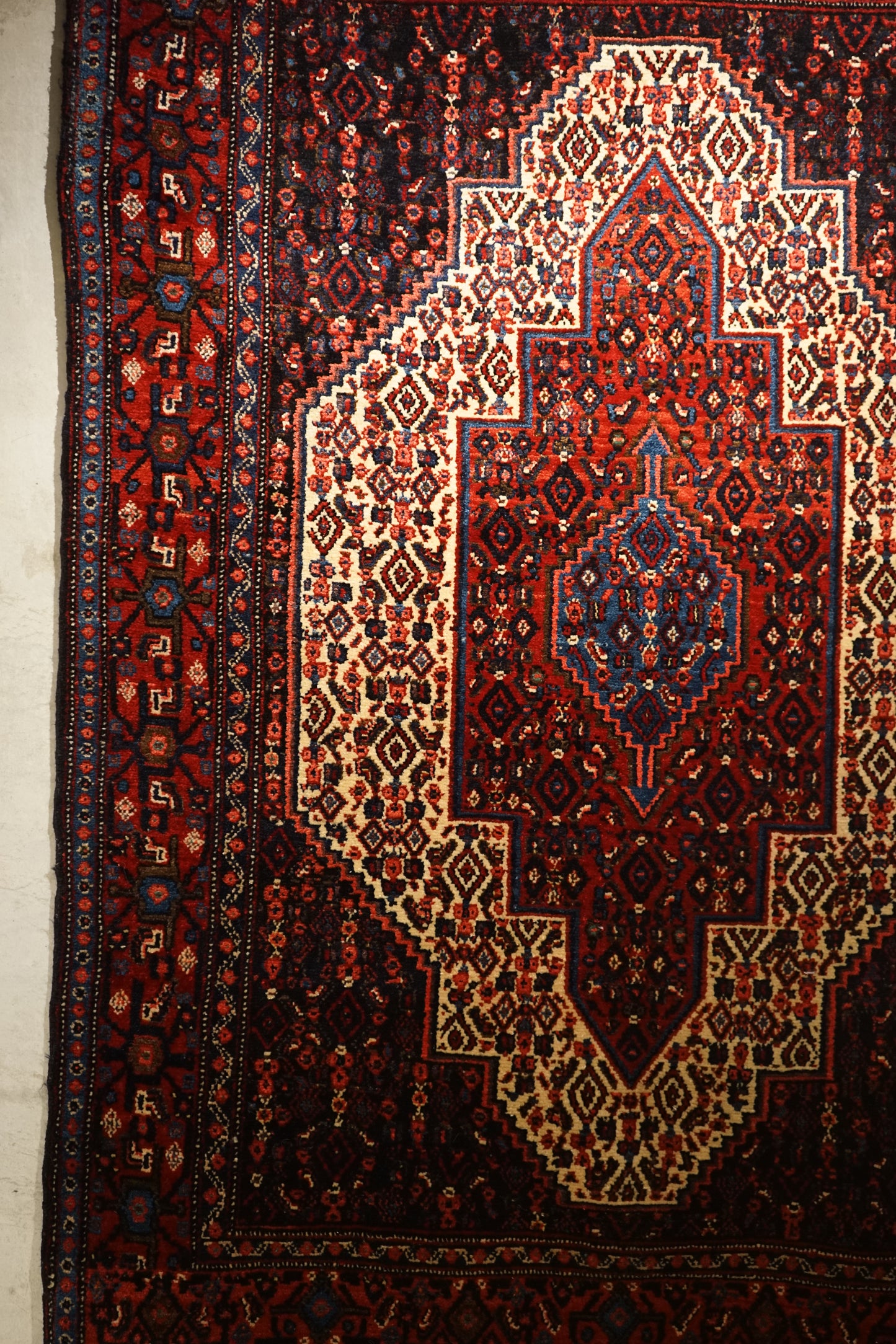 TURKEY OLD SANANDAJI DESIGN 1950年代 164 × 120 cm No.TR25110