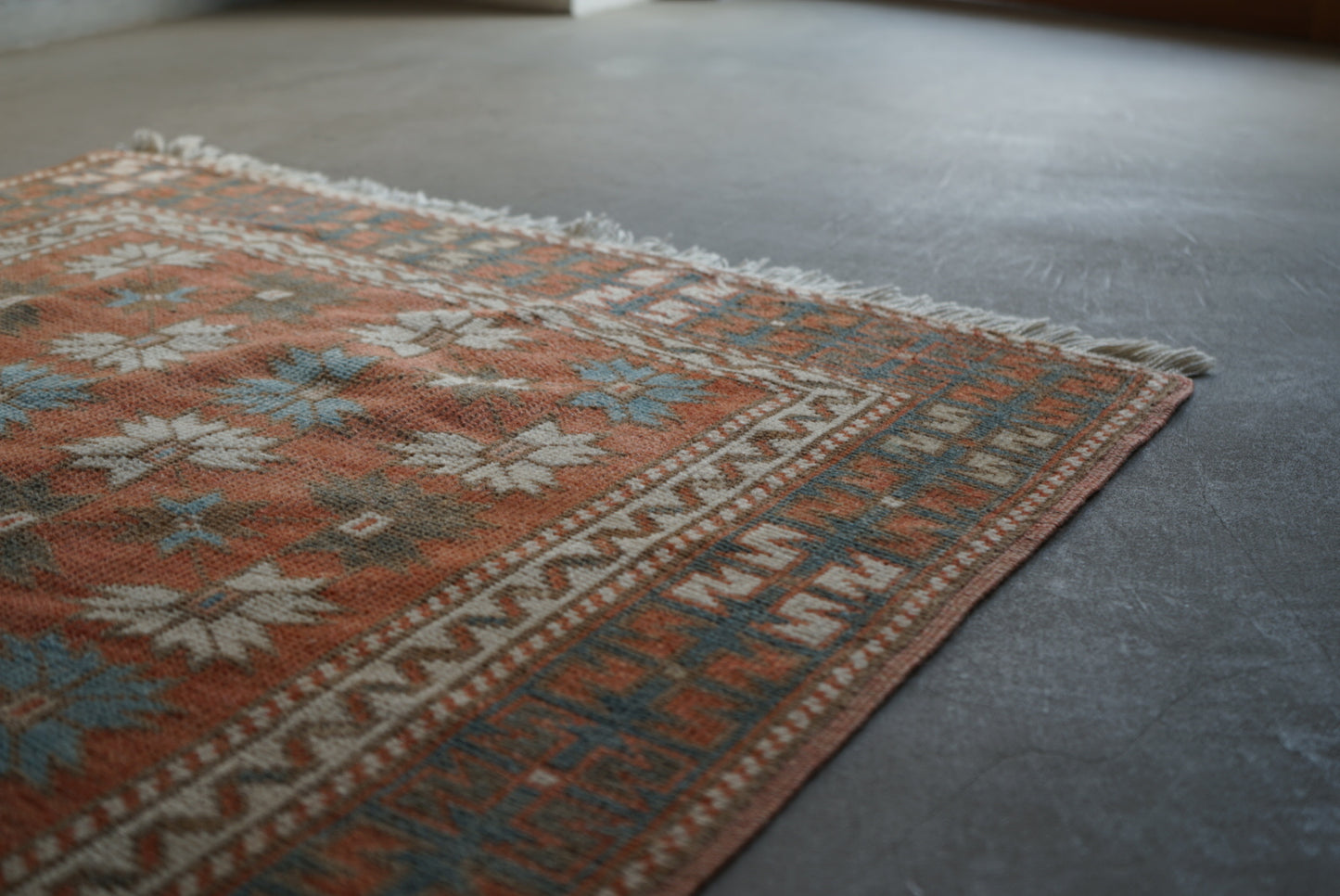 Türkiye Old Oushak Orange 1970-1980年代 133 × 89 cm No.TR25261