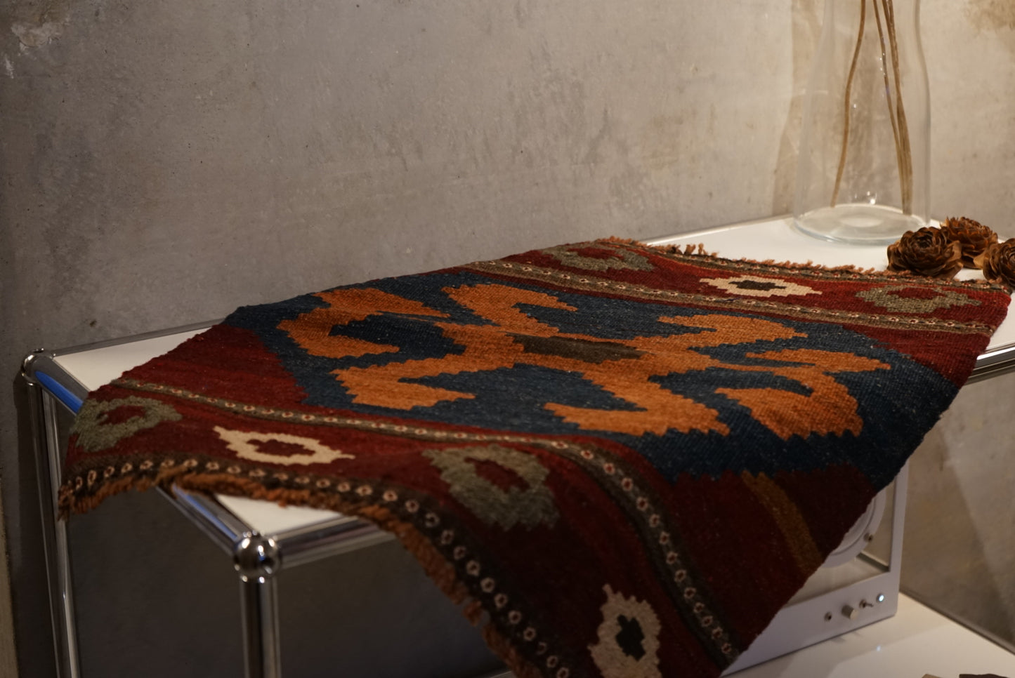 Türkiye Old Kilim Small size 1970年代 52 × 50 cm No.TR25234