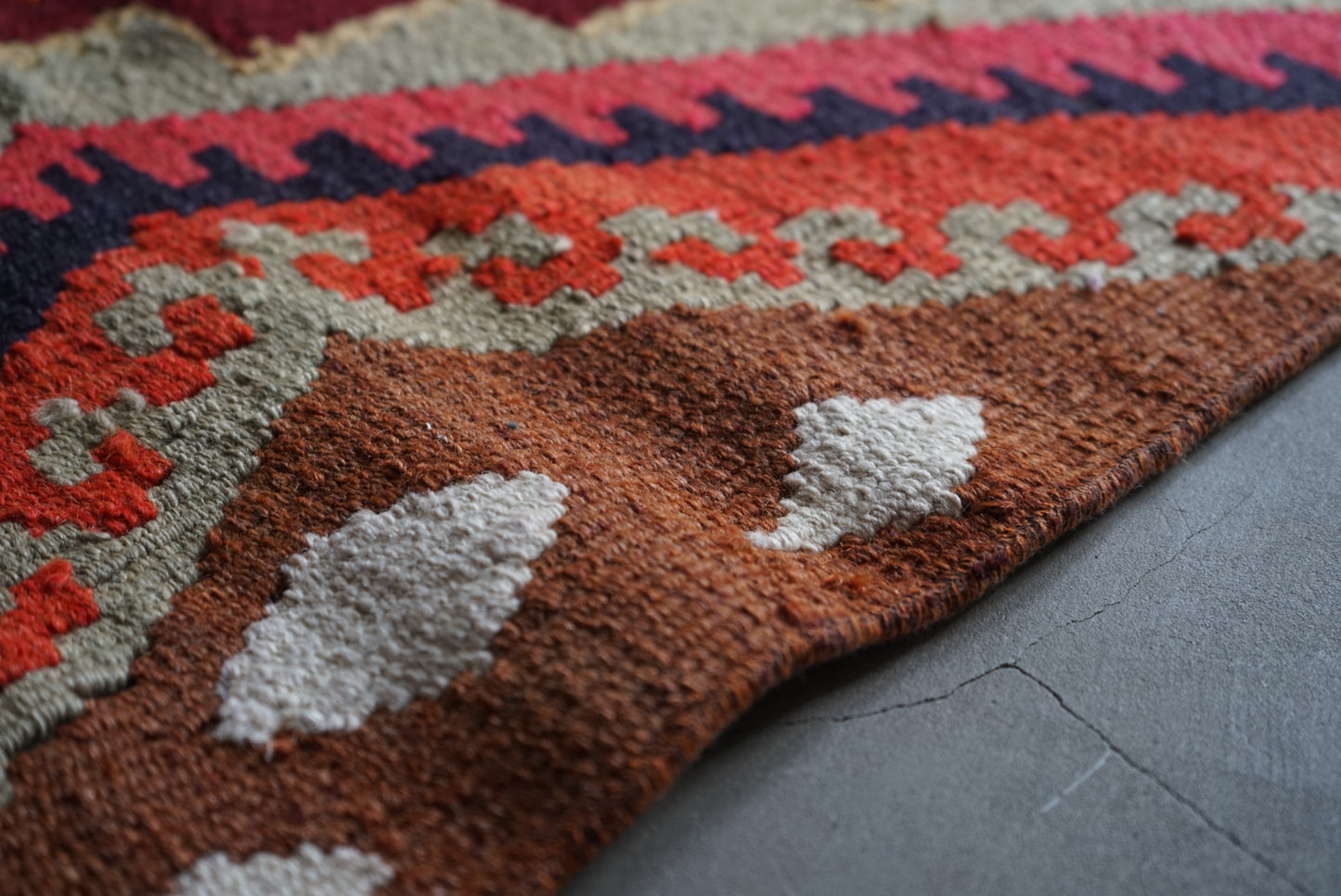 Türkiye Old Kilim Mix Color 98 × 79 cm No.TR25308
