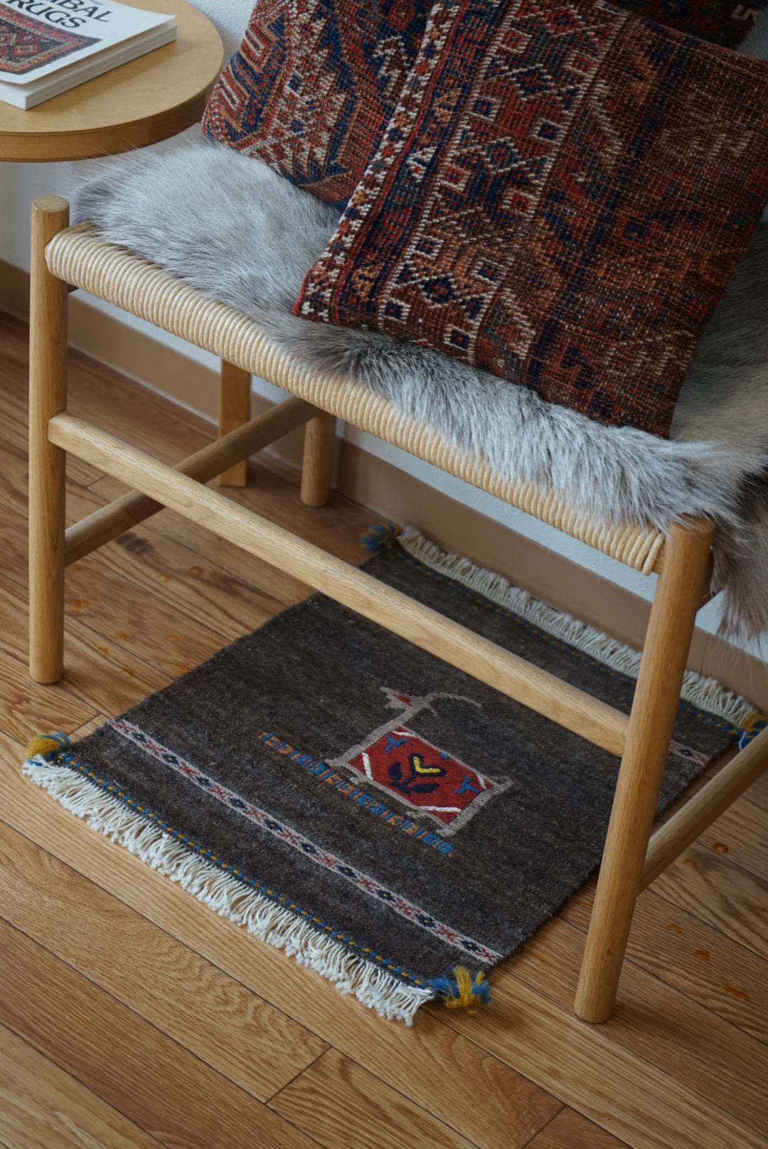 ÉTRETAT ORIGINAL KILIM | Iran Qashqai Kilim Vani 44 × 40 cm【No.42】