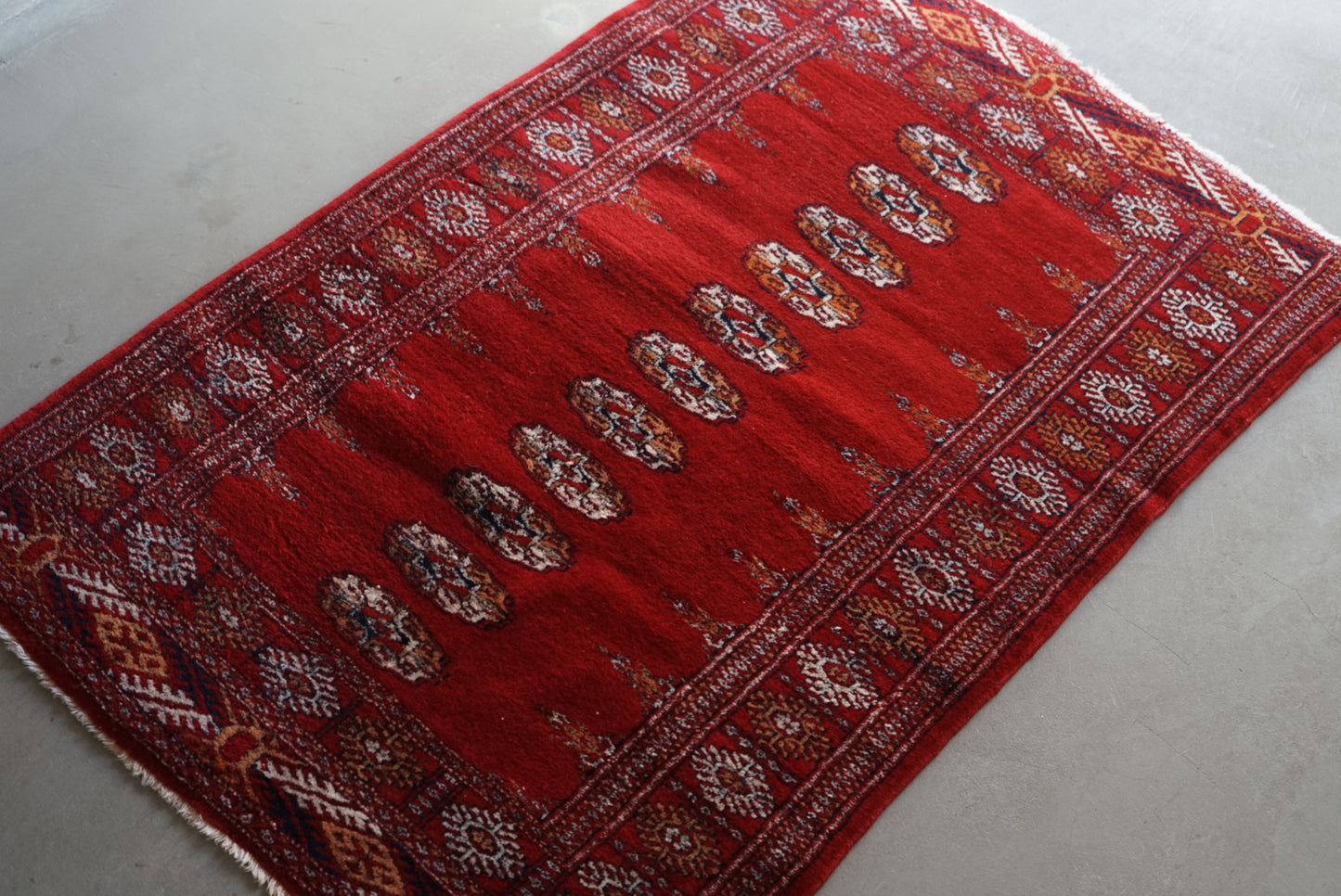 Türkiye Old Turkmen Red 1970年代 141 × 93 cm No.TR25232