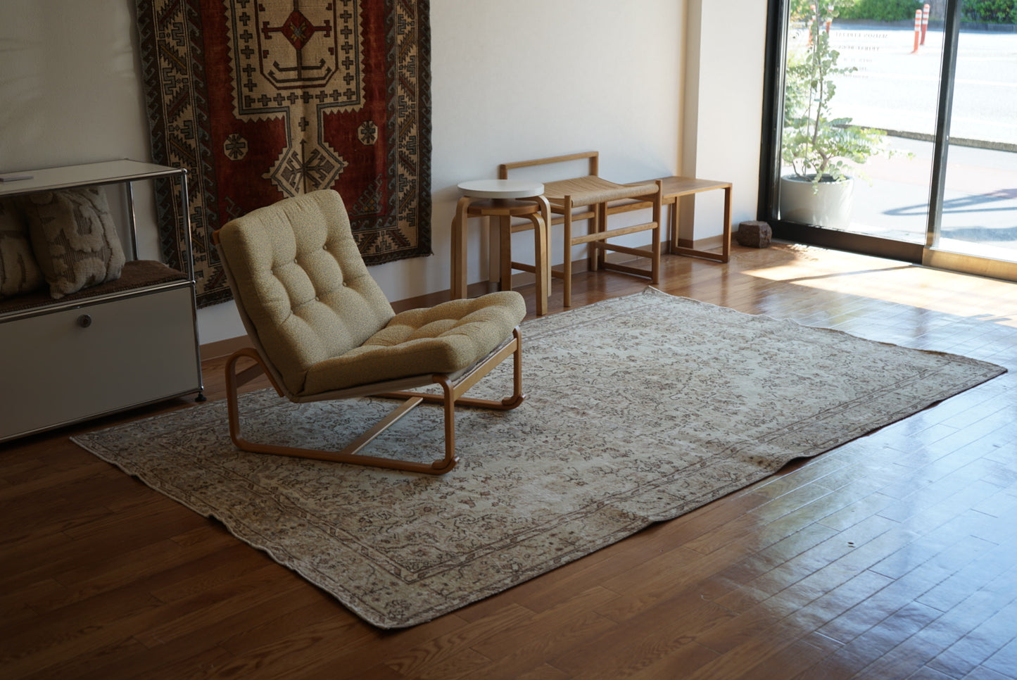 Türkiye Old Isparta Medallion Sweet Beige 1960年代 262.5 × 159.5 cm No.TR25401