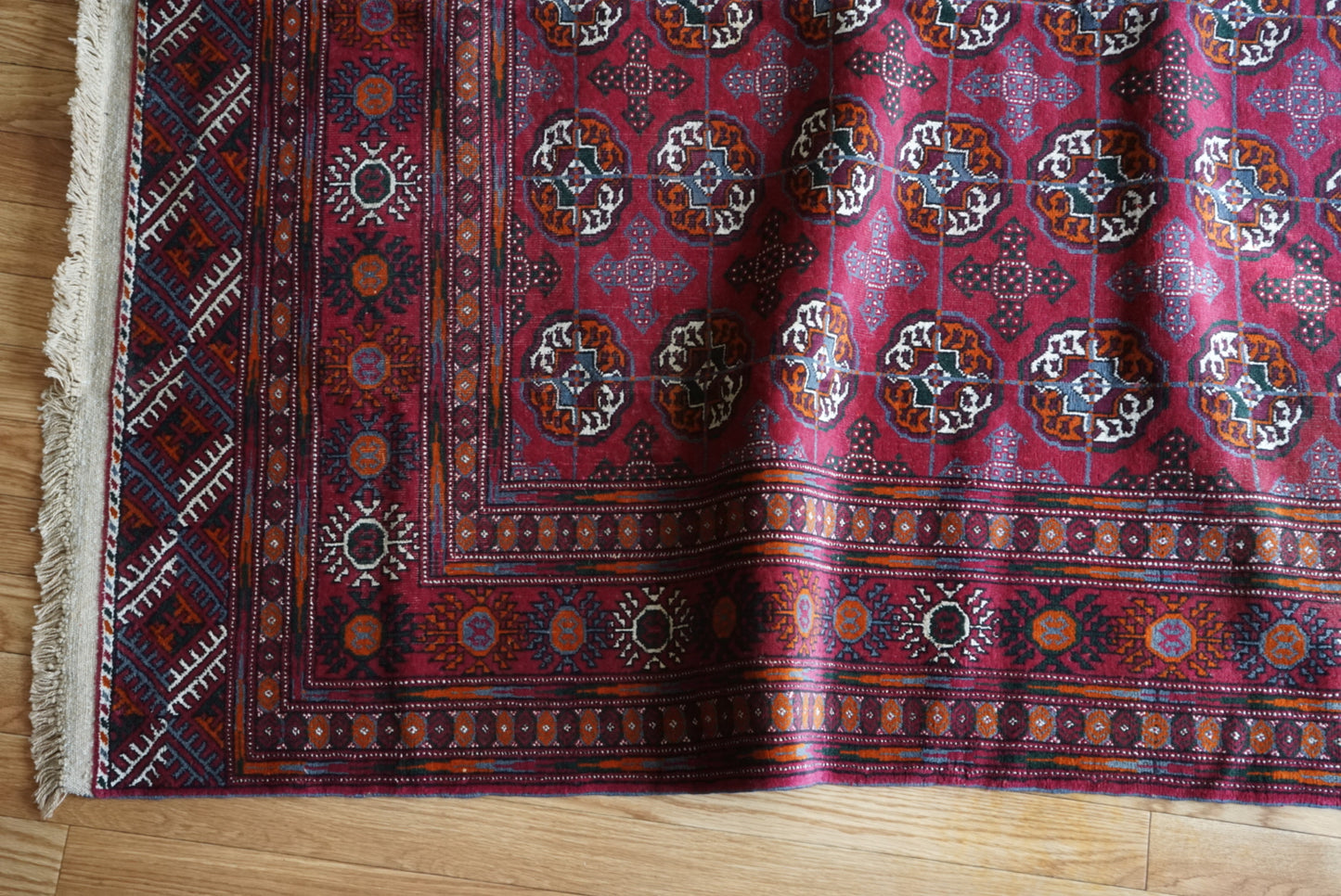 店頭販売 Afghanistan Old Turkmen Cassis 1970年代 210 × 123.5 cm  No.AF2537 / 国内送料無料・羊毛手織り絨毯
