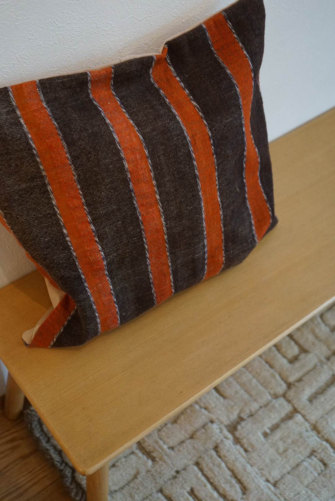 Türkiye Old Kilim Cushion Cover Brown , Orange Stripe Design 51 × 49 cm No.TR25568 / 送料無料・羊毛手織りキリム
