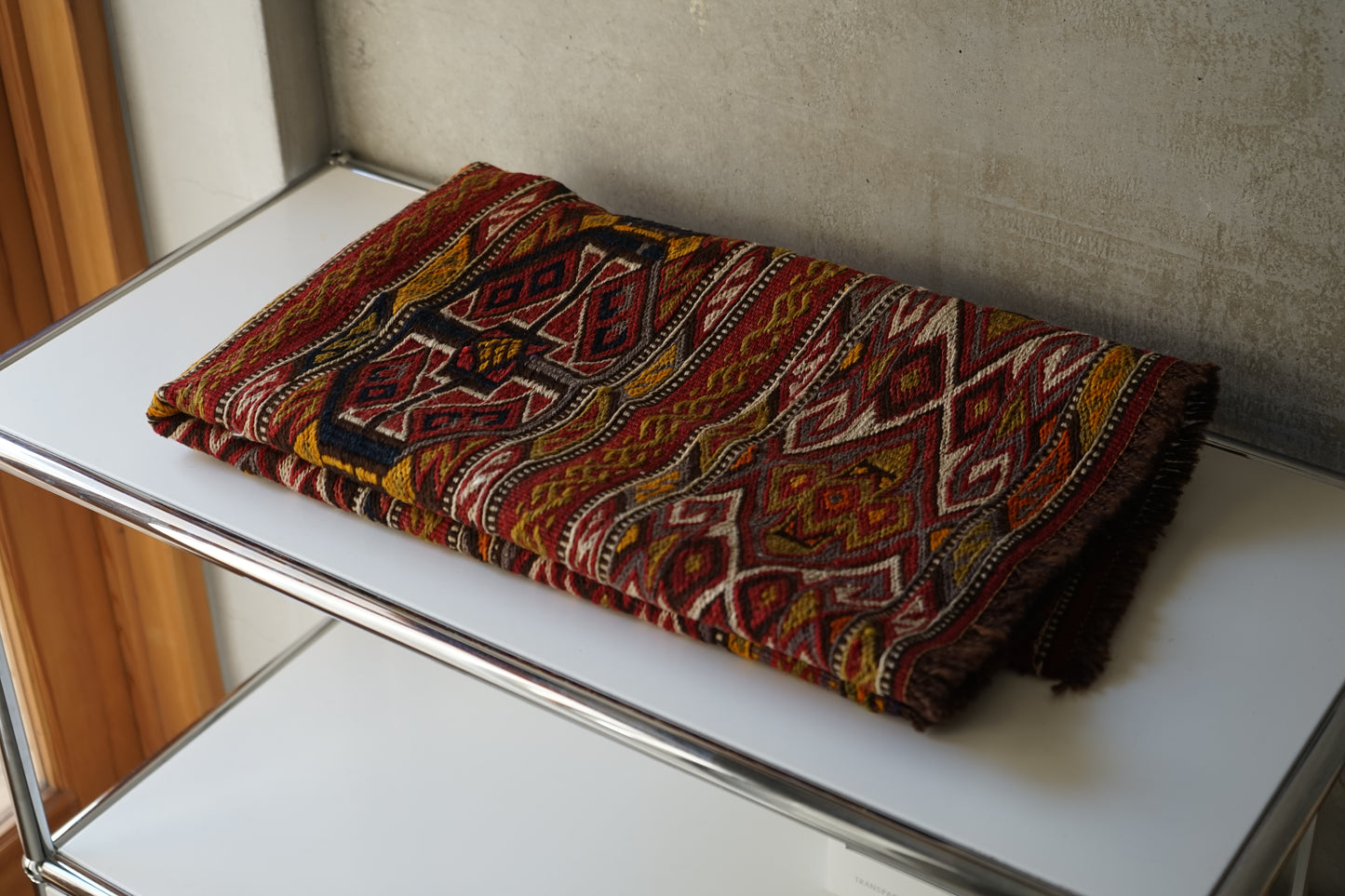 EASTERN TURKEY VINTAGE KURDISTAN KILIM 1965-1970年代 92 × 81 cm