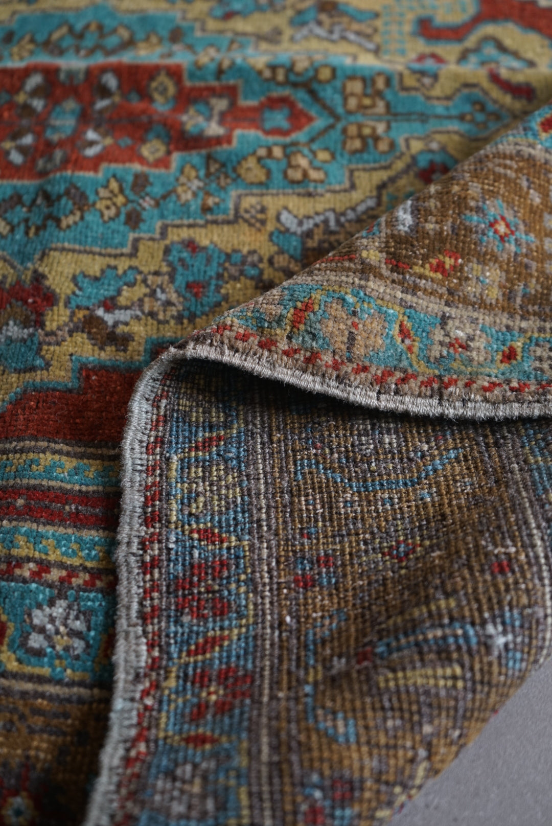 Türkiye Old Oushak Shabby Turquoise Medallion 162 × 109 cm No.TR25333