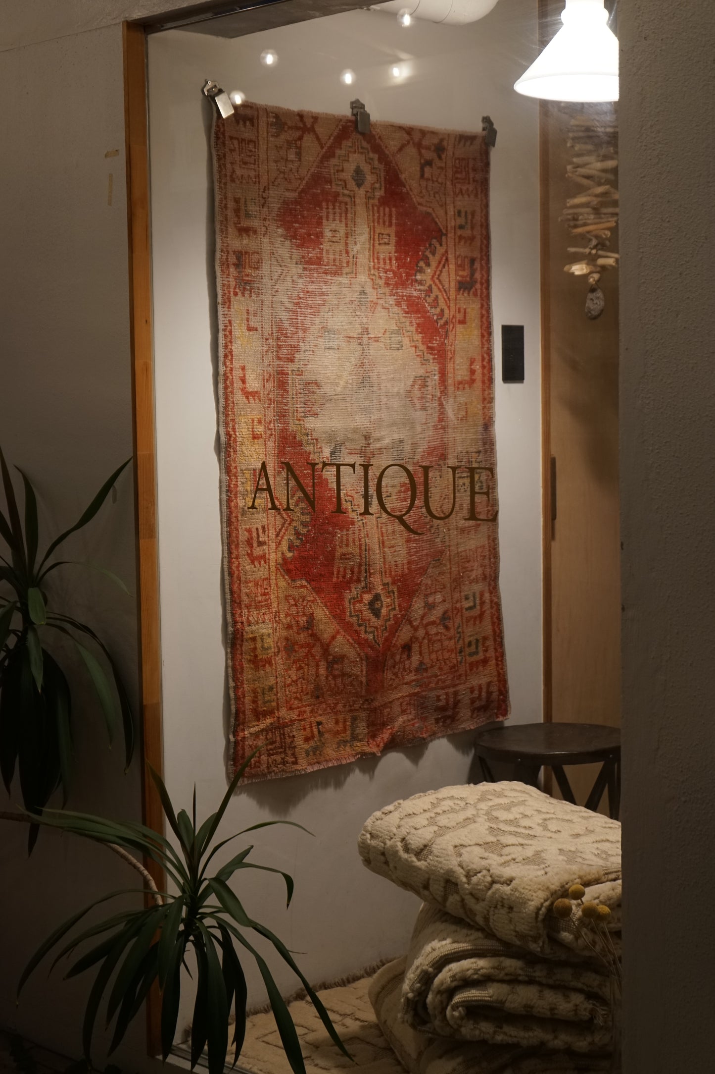 TURKEY VINTAGE SMALL RUG ANATORIA RED 114 × 94 cm No.TR25189