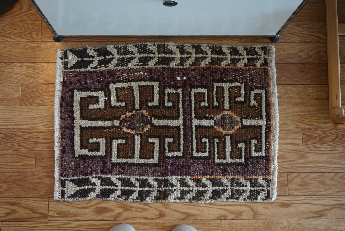 Türkiye Old Oushak Purple 1970年代 72 × 54 cm No.TR25426