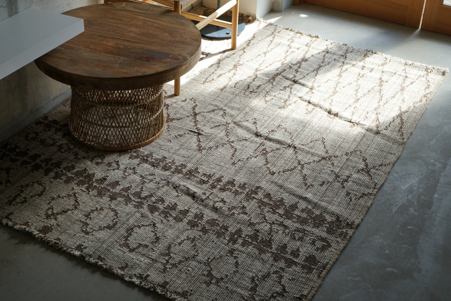 店頭販売 ORIGINAL IRAN QASHQAI KILIM TRIBE 204 × 142 cm