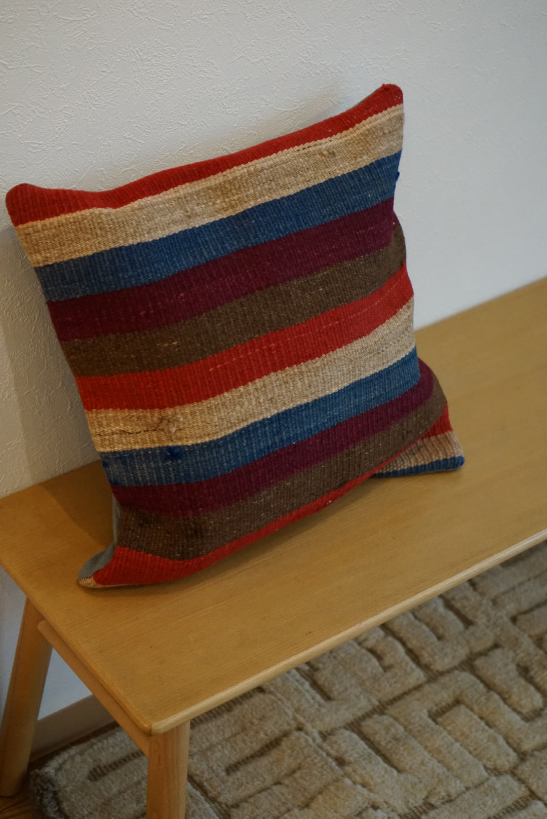 Türkiye Old Kilim Cushion Cover Mix Color Stripe Design 44 × 45 cm No.TR25566 / 送料無料・羊毛手織りキリム