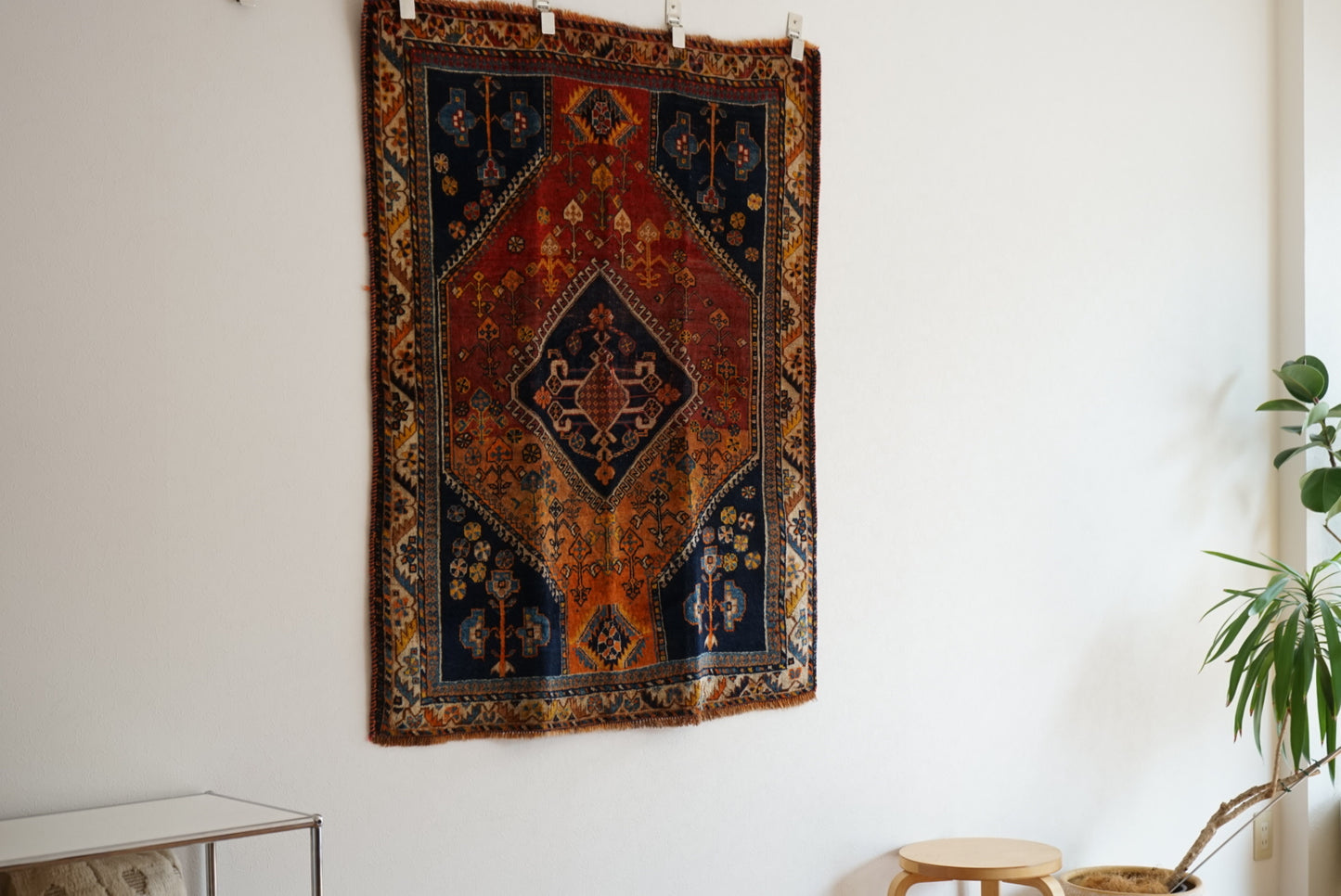 店頭販売 IRAN ANTIQUE QASHQAI BOLVALDI 1860年代 136 × 108 cm / 4'4" × 3'5" ft