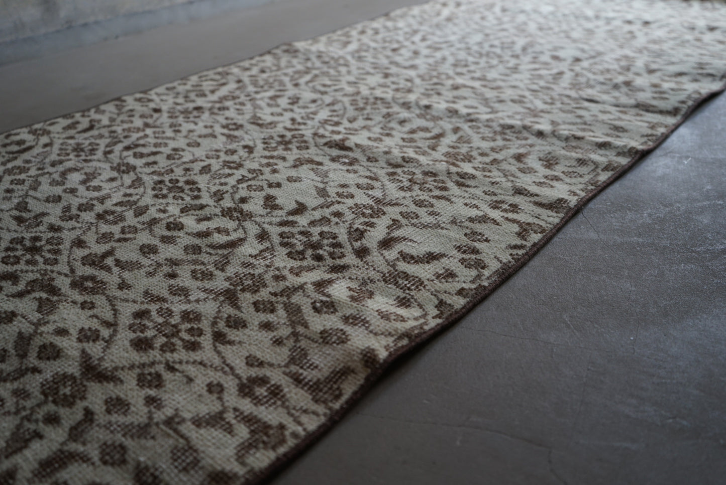 TURKEY OLD ISPARTA BROWN MINT RUNNER 1970年代 195 × 84 cm No.TR25136