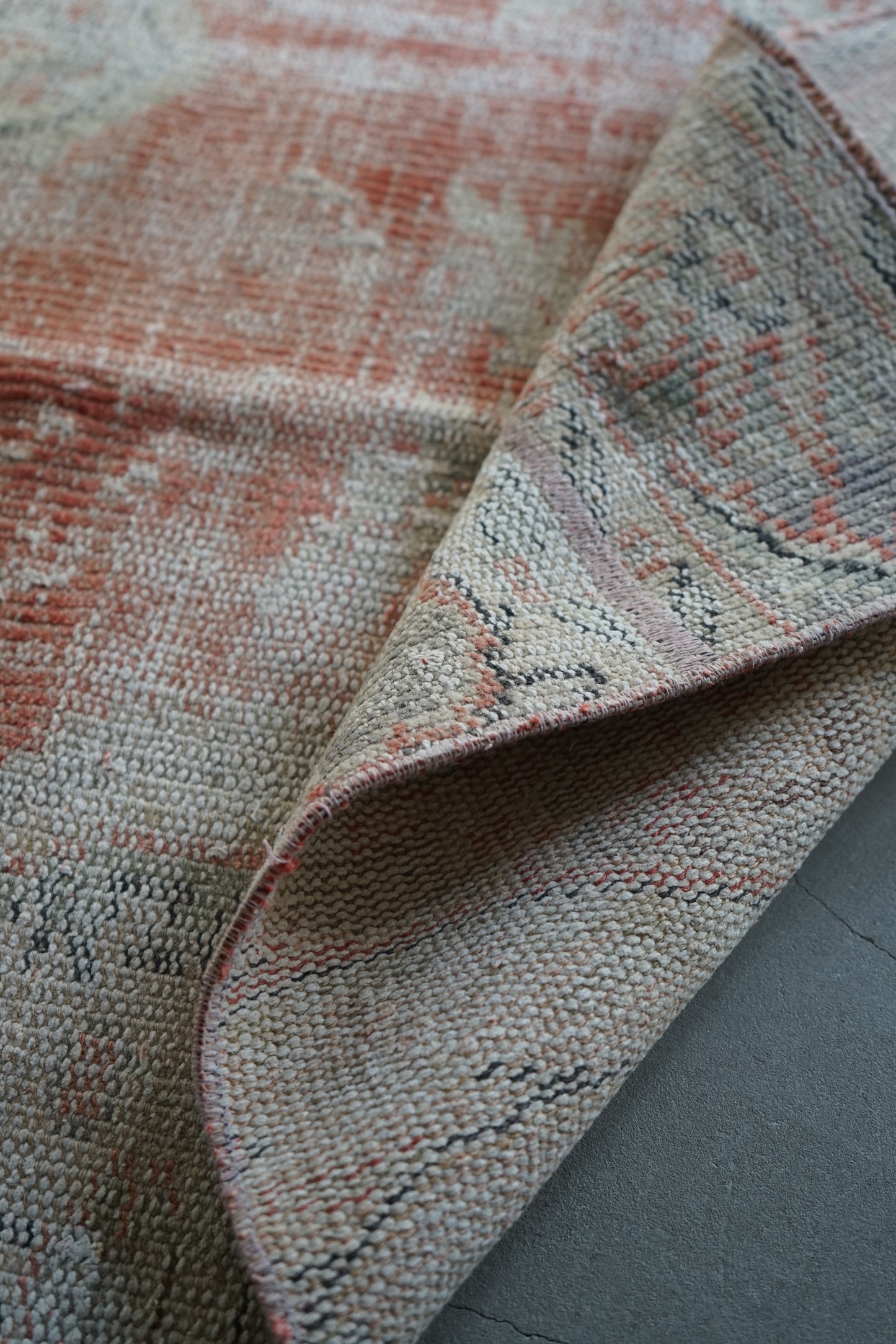 TURKEY VINTAGE SMALL RUG RED FLORAL 97 × 69 cm No.TR25183