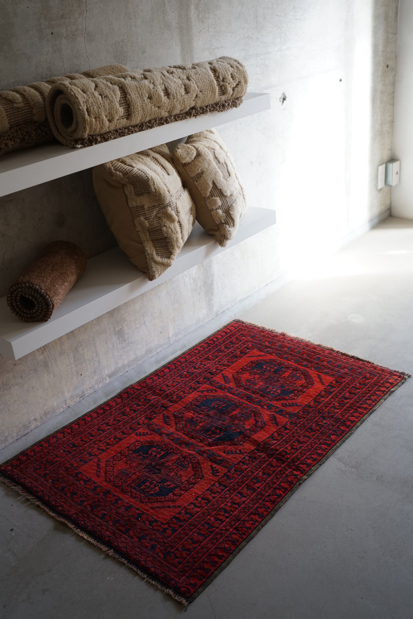 AFGHANISTAN OLD TURKMEN ELEPHANT FOOT 1970年代 112 × 75 cm No.AF2515