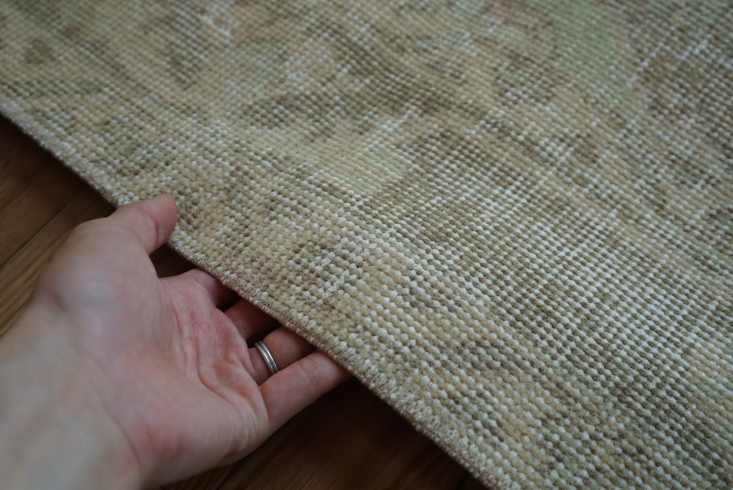 Türkiye Old Oushak Beige Patchwork 1970年代 125.5 × 63.5 cm No.TR25408