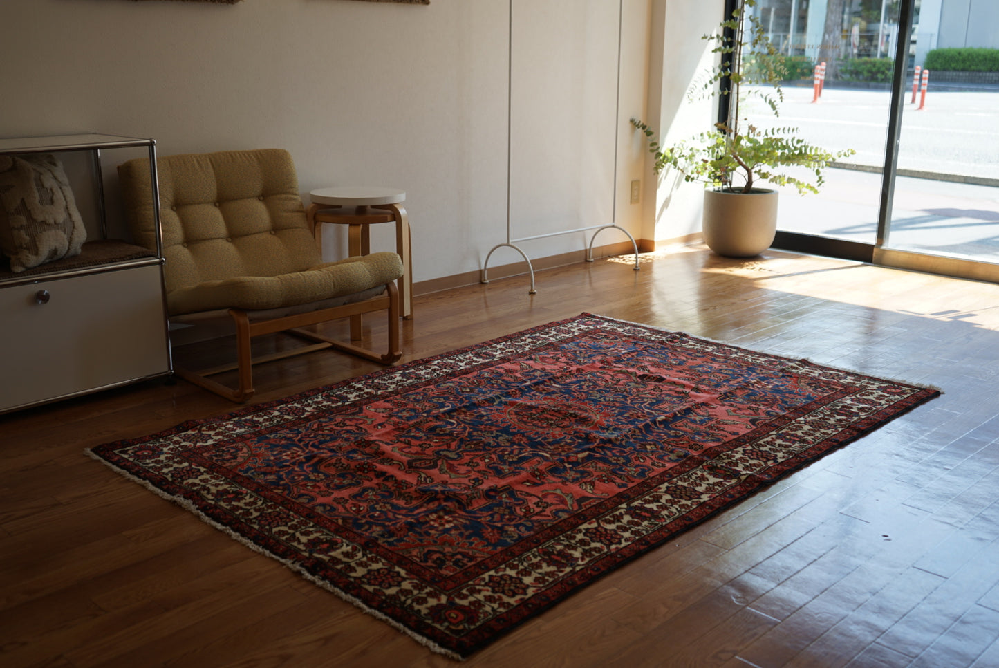 店頭販売 IRAN ANTIQUE TAFRESH ARAK 1720年代 207 × 138 cm
