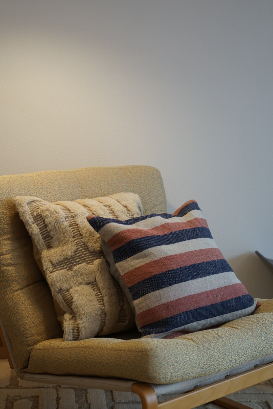 Türkiye Old Kilim Cushion Cover Navy , ScarletRed , White Stripe 40 × 40 cm No.TR25362