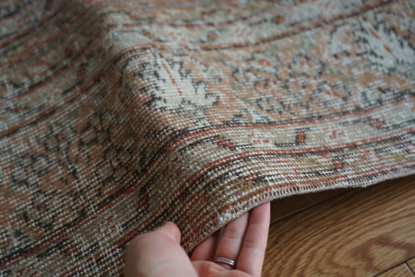 Türkiye Old Oushak Beige , Orange Patchwork Runner 1970年代 131 × 60 cm No.TR25422