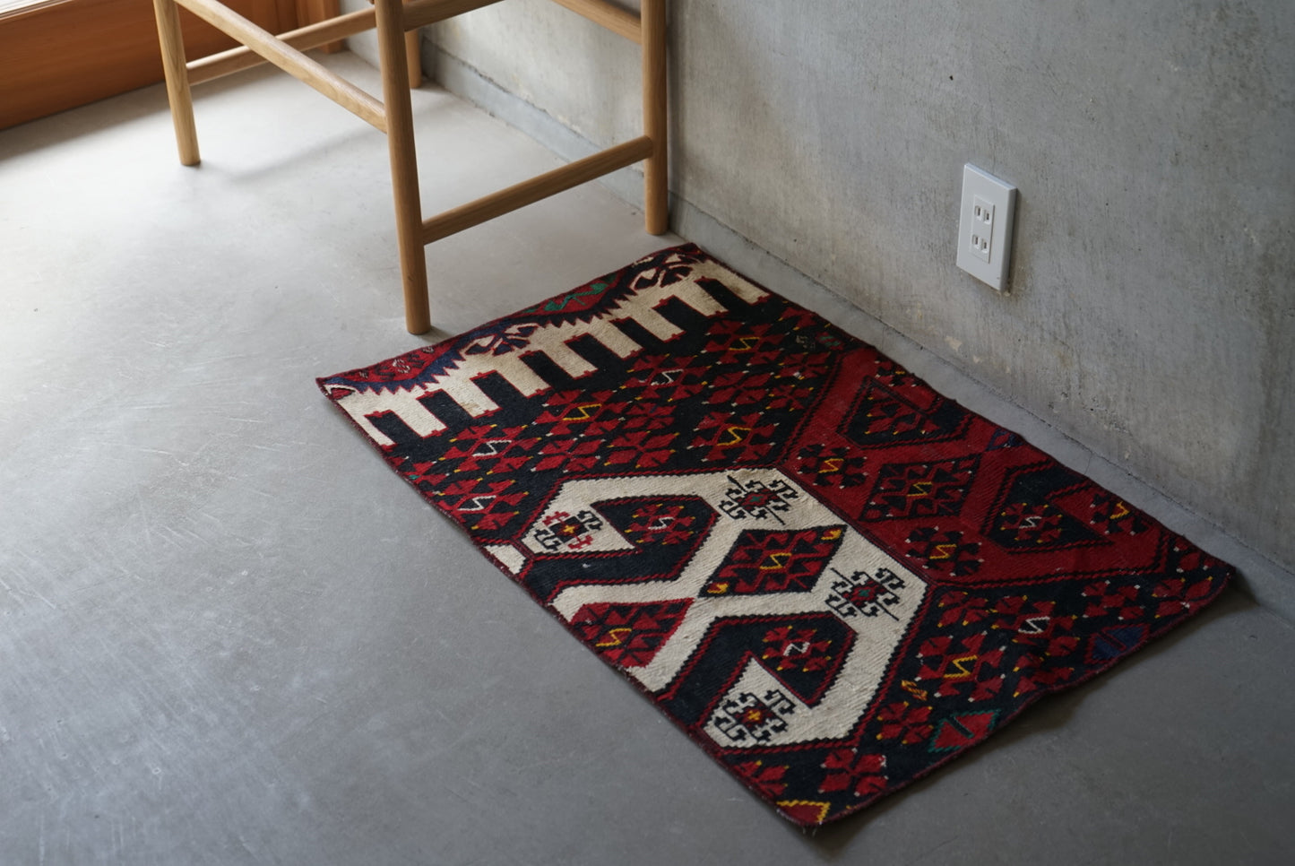 Türkiye Old Kilim Piano 87 × 55.5 cm No.TR25296
