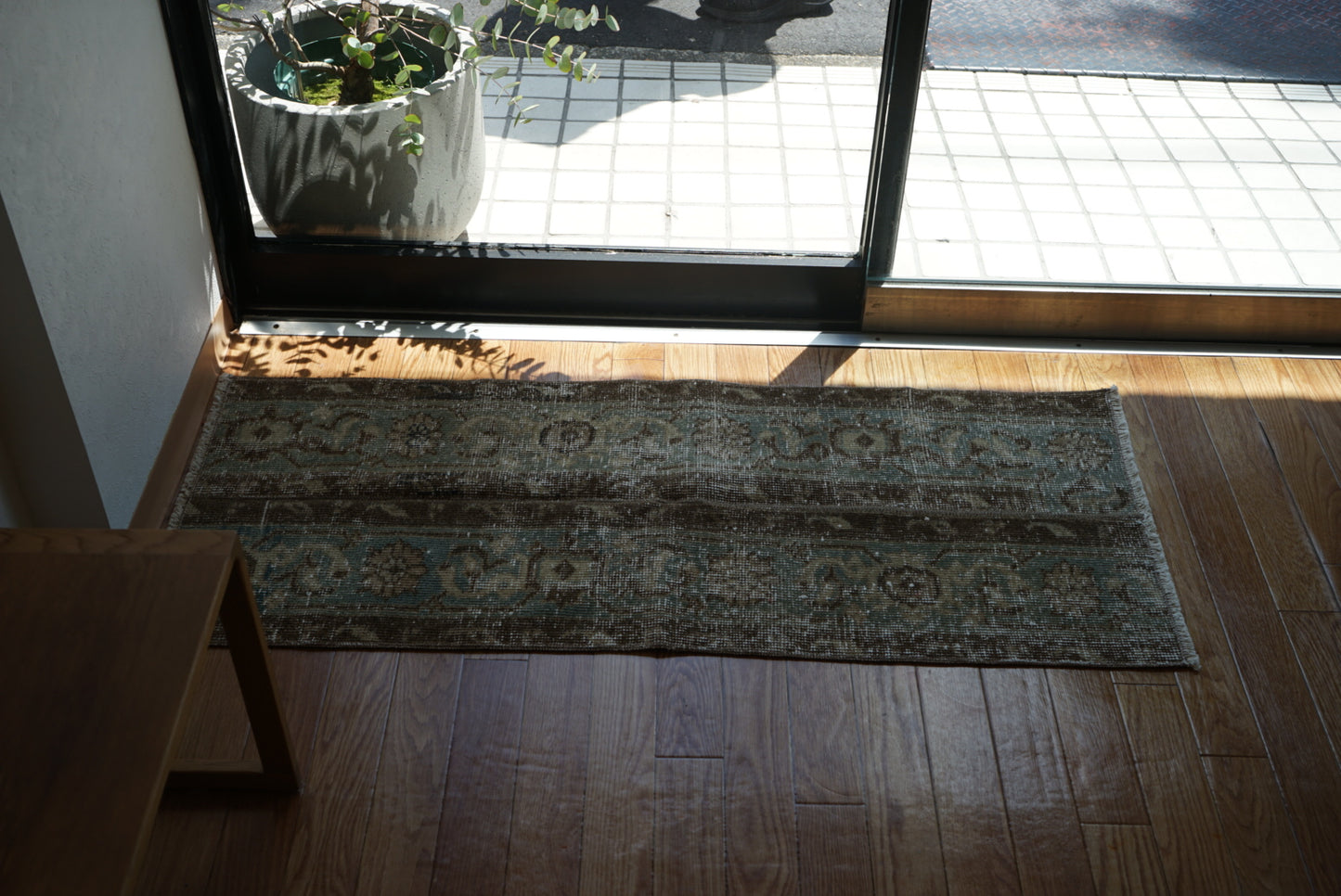 Türkiye Old Oushak Mintgreen , Brown Patchwork 1970年代 121.5 × 50 cm No.TR25409