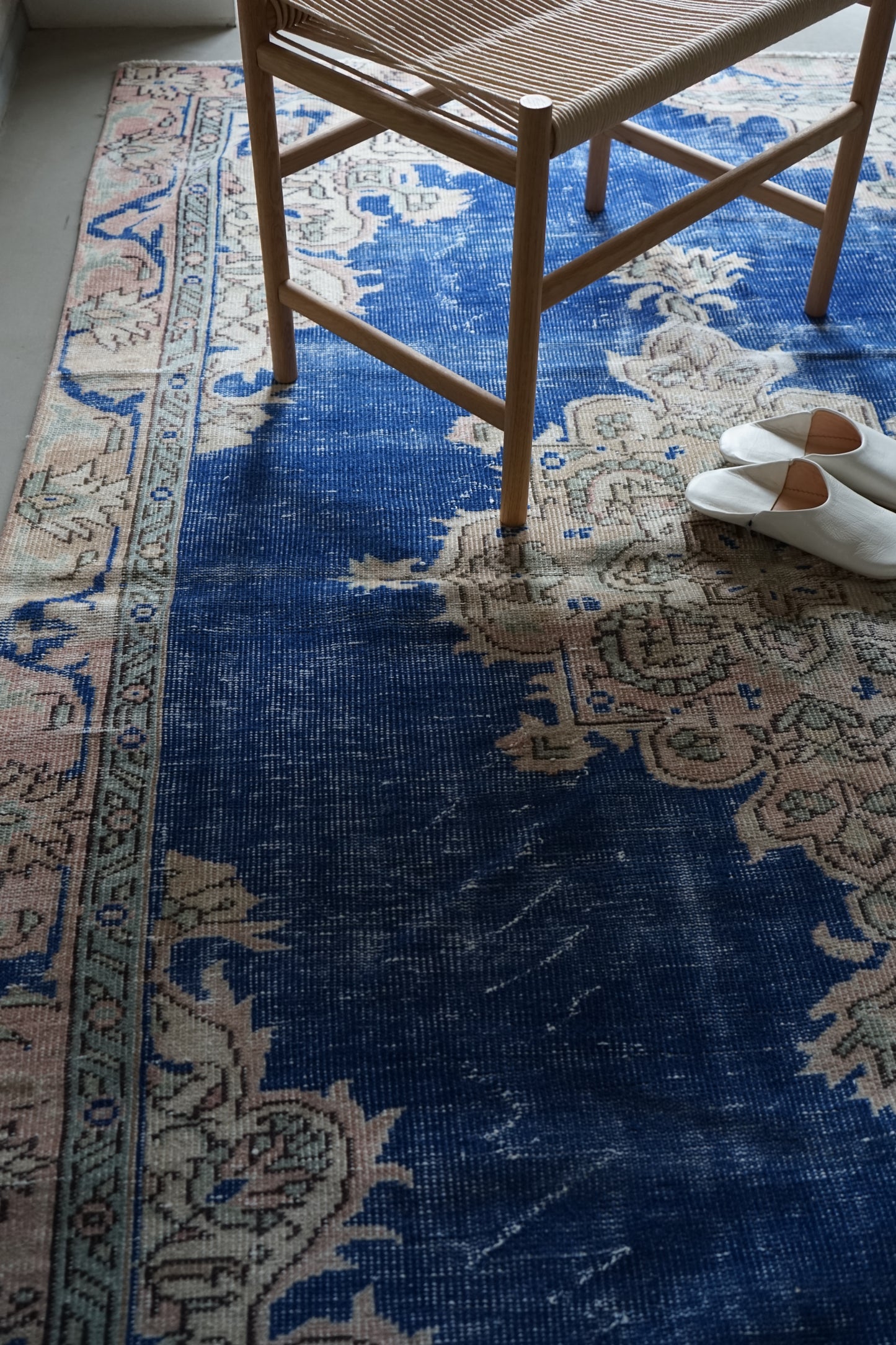 TURKEY OLD ISPARTA BLUE 1970年代 236 × 163 cm No.TR25205