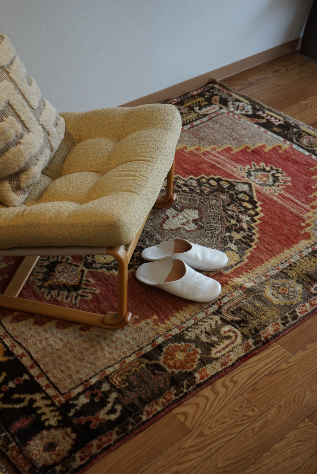 TRIBAL RUG TURKEY OLD KONYA OUSHAK 1965年代 164 × 115 cm No.TR25194
