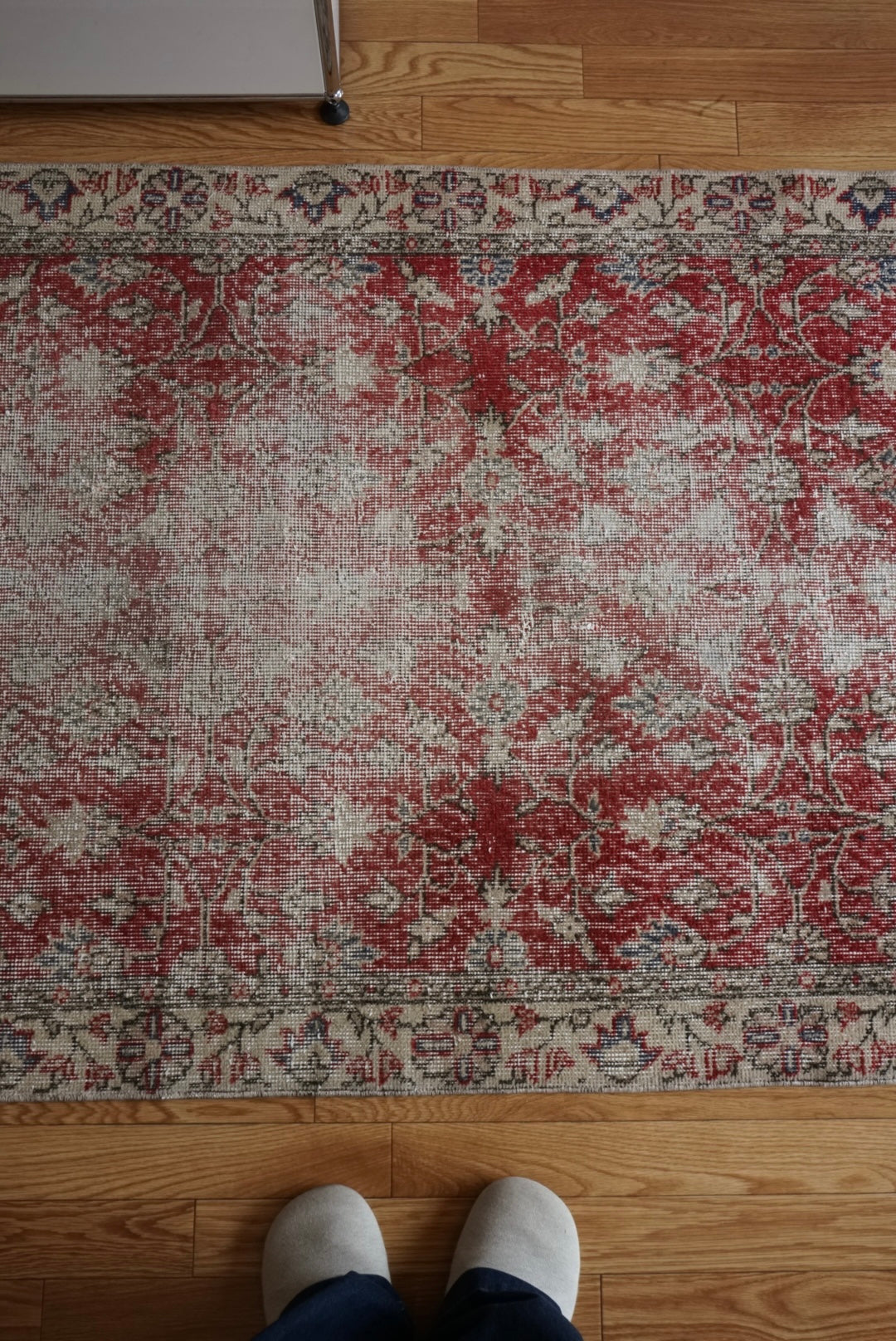 Türkiye Old Isparta Red Floral 1970年代 195 × 107.5 cm No.TR25447 / 国内送料無料