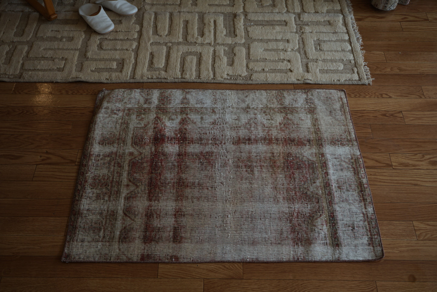 Türkiye Old Oushak Shabby Red 1970年代 110 × 80 cm No.TR25371