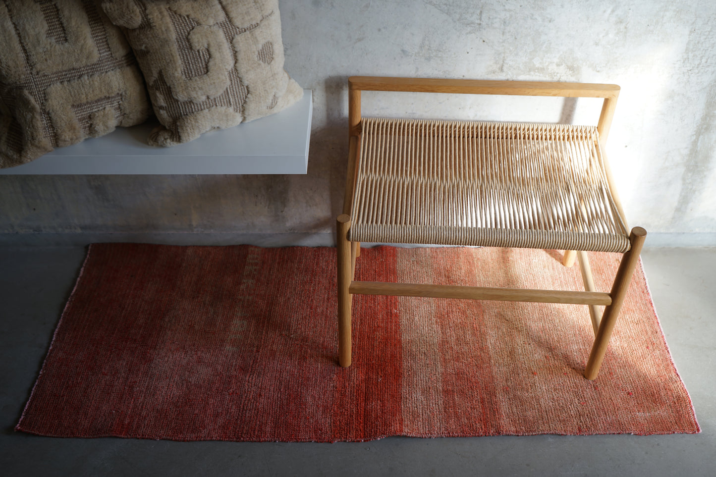 TURKEY OLD OUSHAK SALMON PINK RUNNER 1970年代 148 × 60 cm No.TR25204