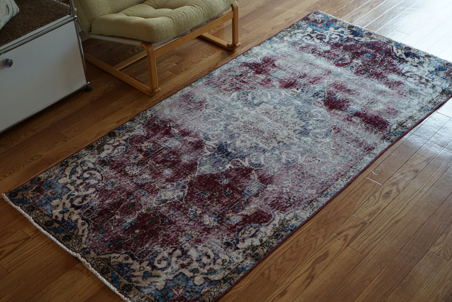 Türkiye Old Isparta Wine Red 1970年代 202 × 99 cm No.TR25254