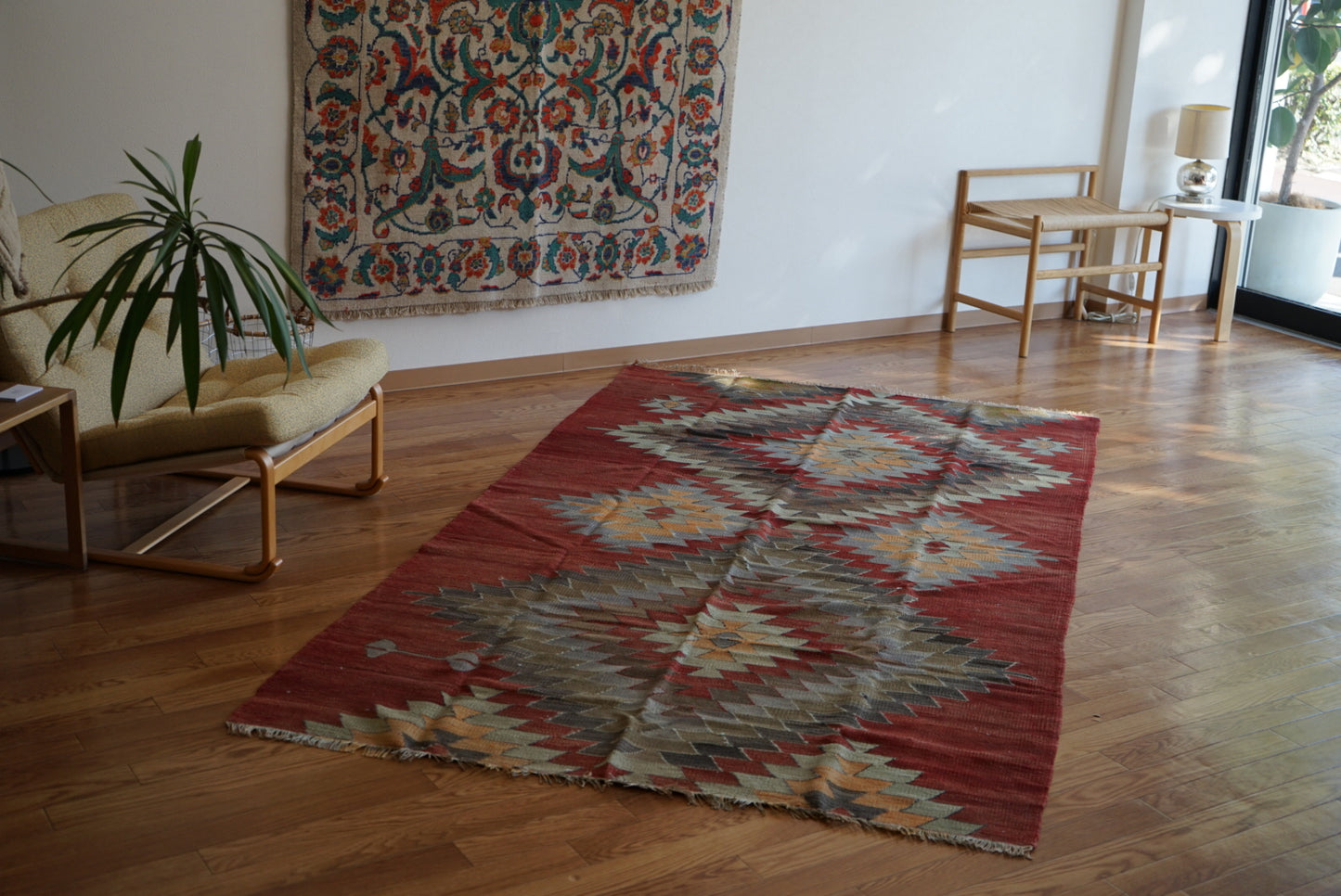 Türkiye Old Kilim Kars Earth Red Tribal Design 1970年代 251 × 137 cm No.TR25547 / 国内送料無料・羊毛手織りキリム