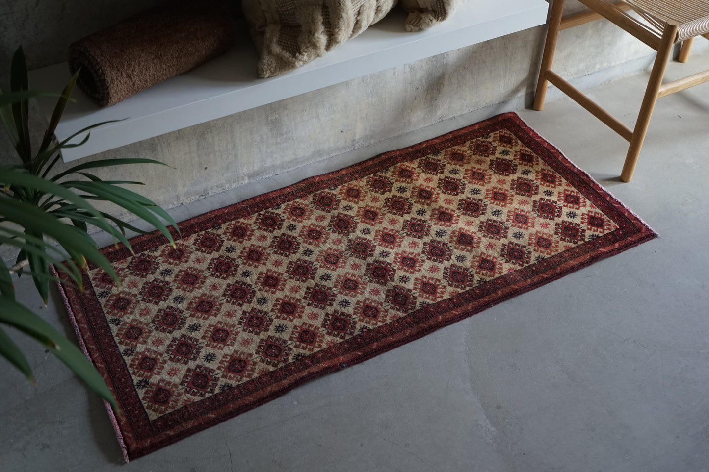 Türkiye Old Oushak Beige Runner size 1970年代 133 × 58.5cm No.TR25242