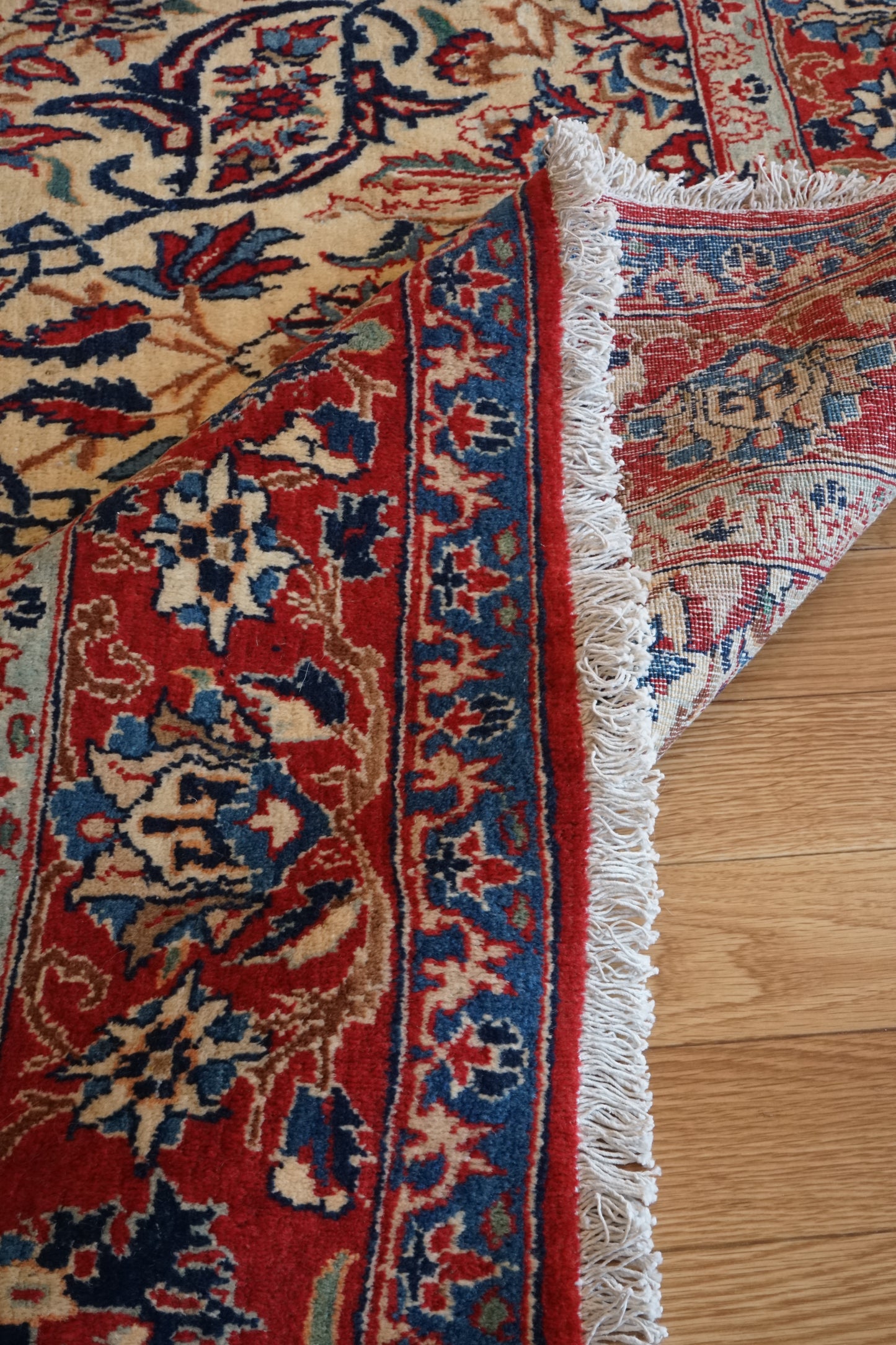 店頭販売 Iran Antique Esfahan 1840年代 231 × 157 cm / 国内送料無料・羊毛手織り絨毯