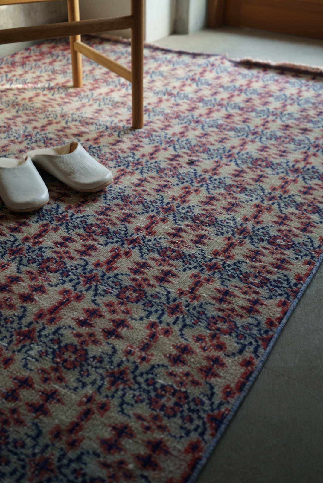 Türkiye Old Isparta Beige , Red , Navy Runner 1970年代 262 × 130 cm No.TR25263