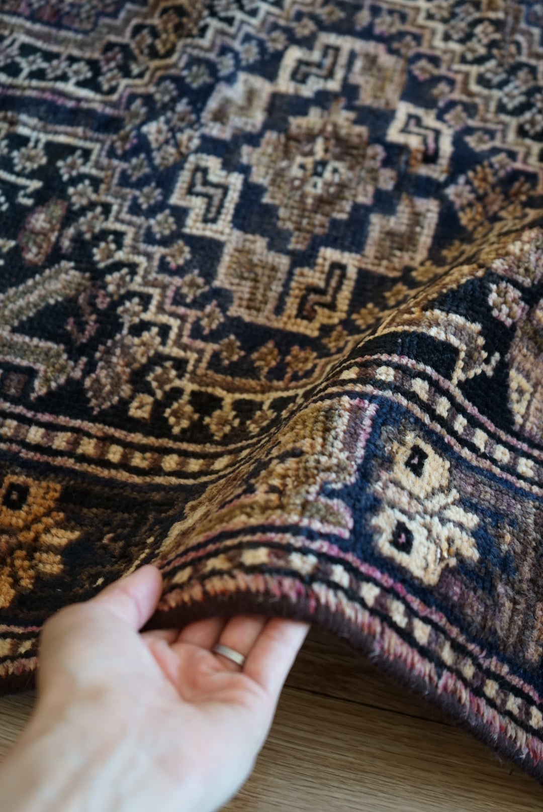 店頭販売 Iran Antique Shiraz Khamseh Dolkhani 1770年代 186 × 131 cm