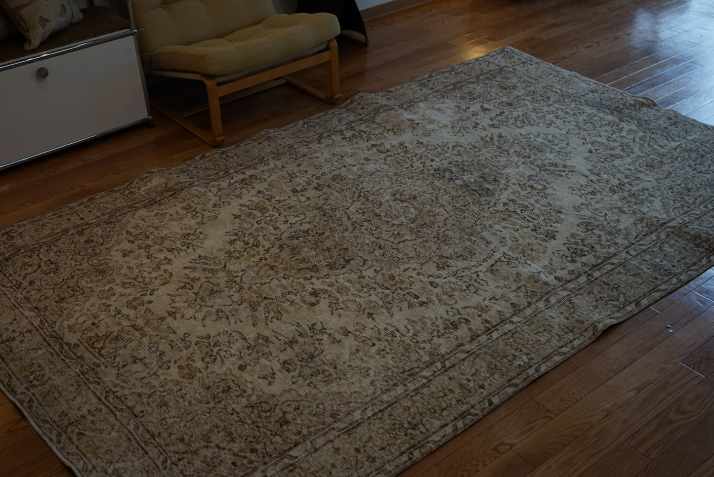Türkiye Old Isparta Medallion Sweet Beige 1960年代 262.5 × 159.5 cm No.TR25401