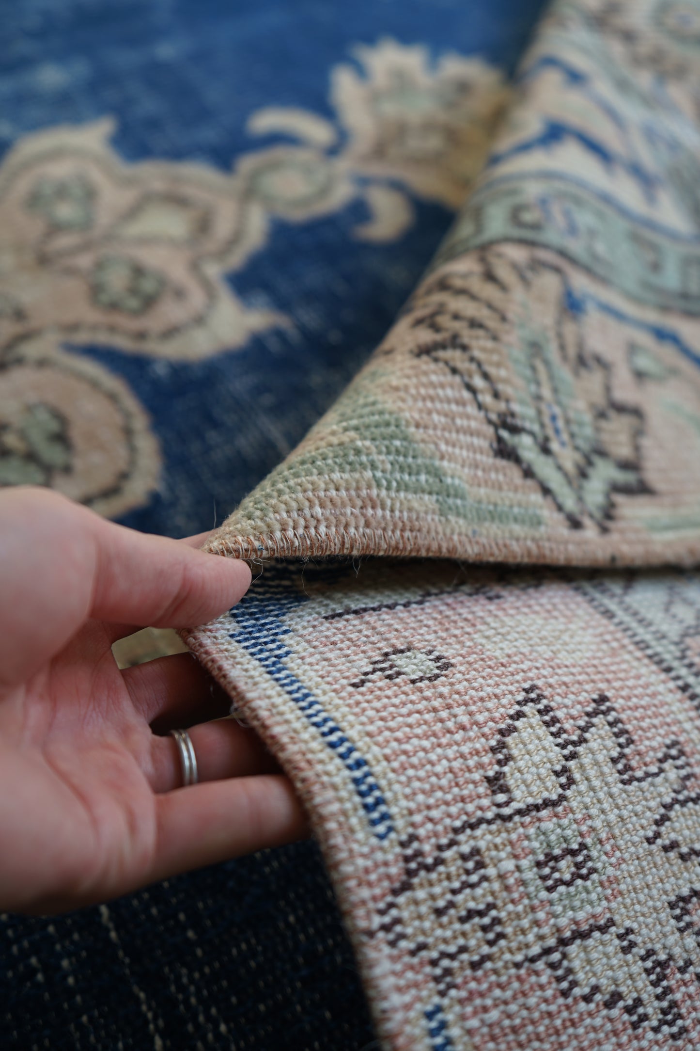 TURKEY OLD ISPARTA BLUE 1970年代 236 × 163 cm No.TR25205