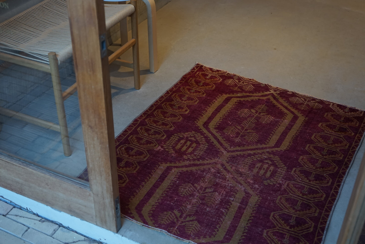 Türkiye Old Oushak Red 110 × 92.5 cm No.TR25330