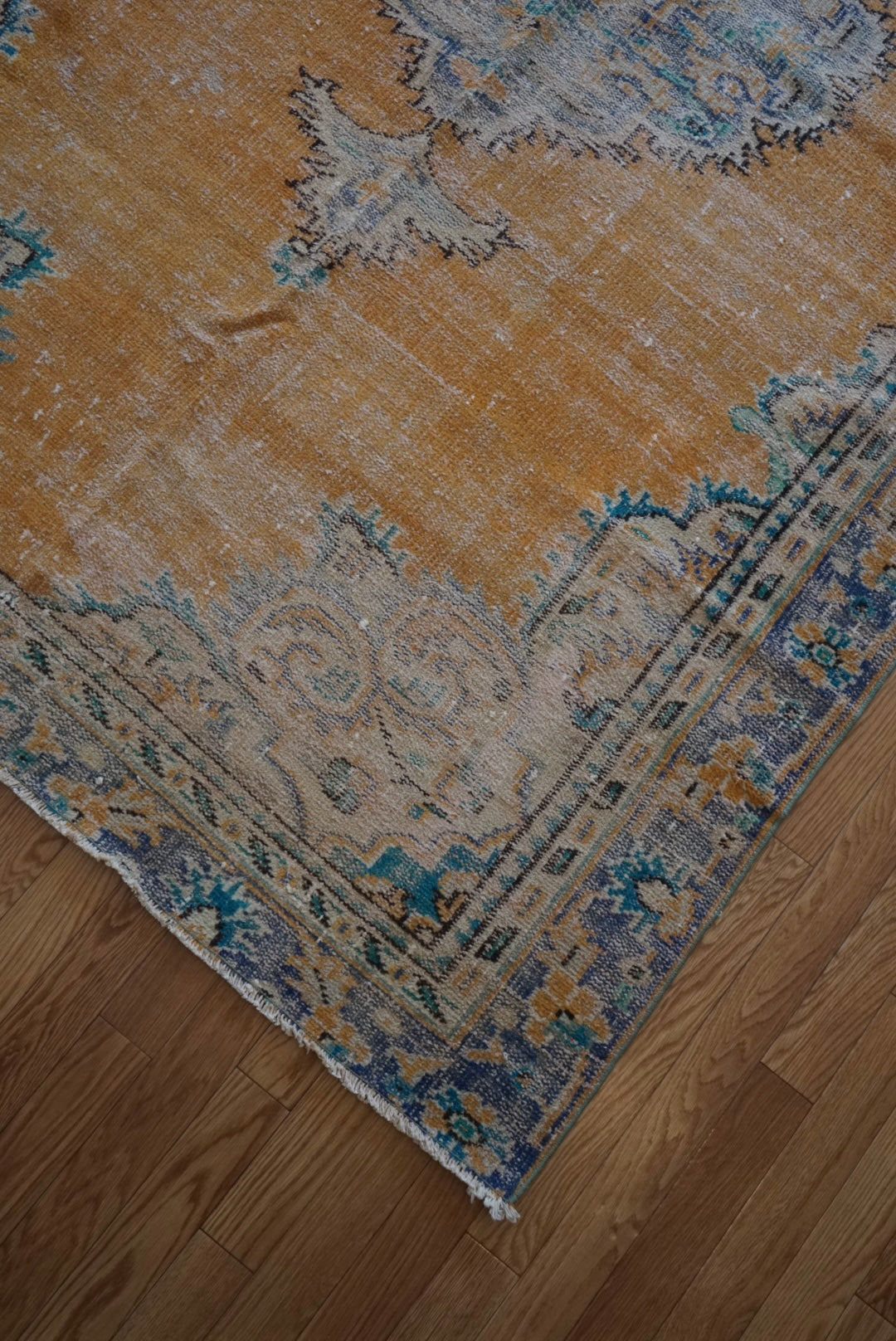Türkiye Old Isparta Medallion Orange , Blue 1960年代 256 × 169.5 cm No.TR25469