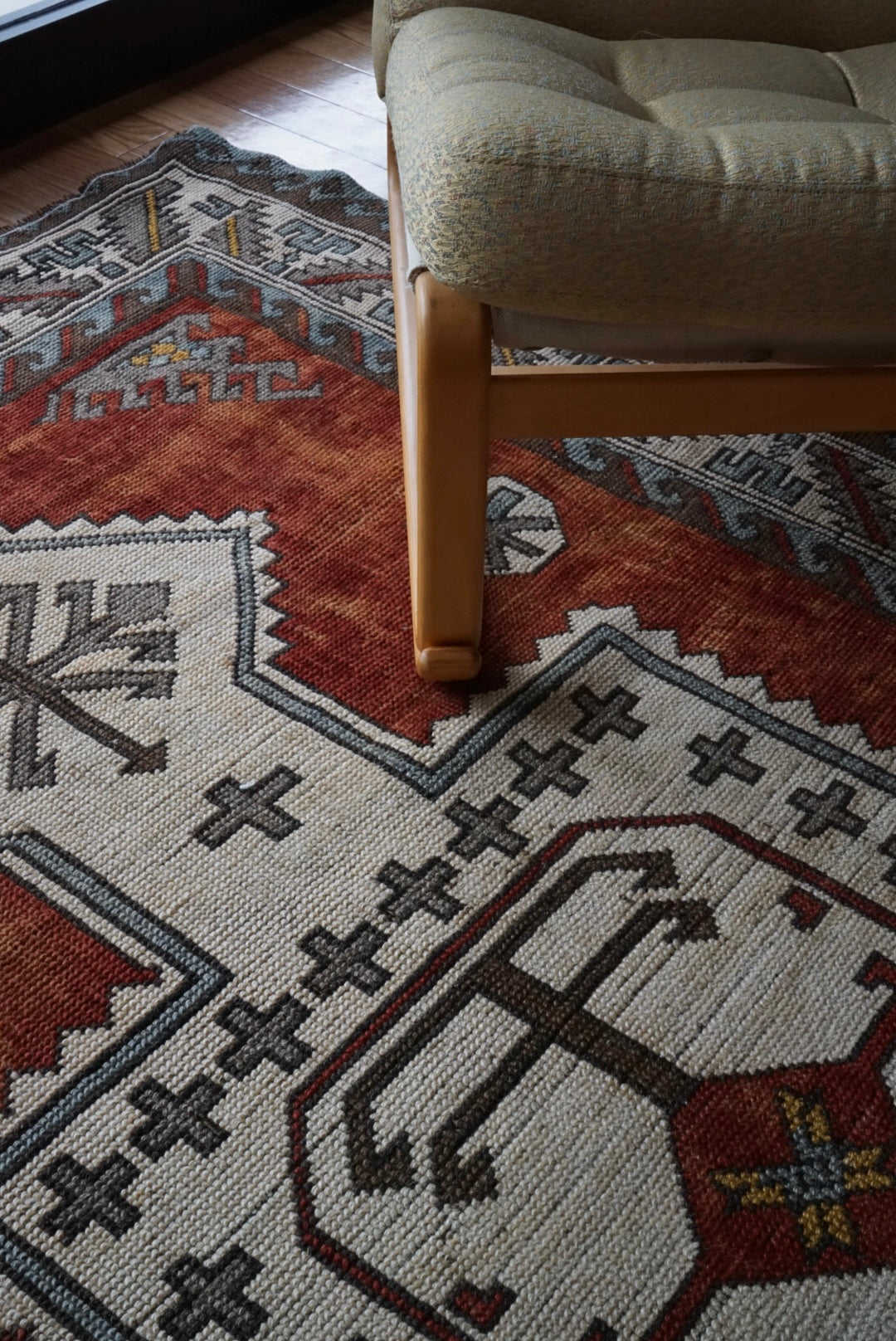 Türkiye Old Eastern Anatolia Orange Medallion 1960年代 194 × 121 cm No.TR25400