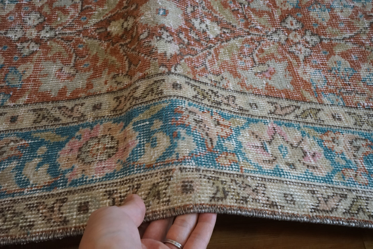 Türkiye Old Isparta Red , Turquoise Blue Floral 1970年代 242 × 137.5 cm No.TR25439