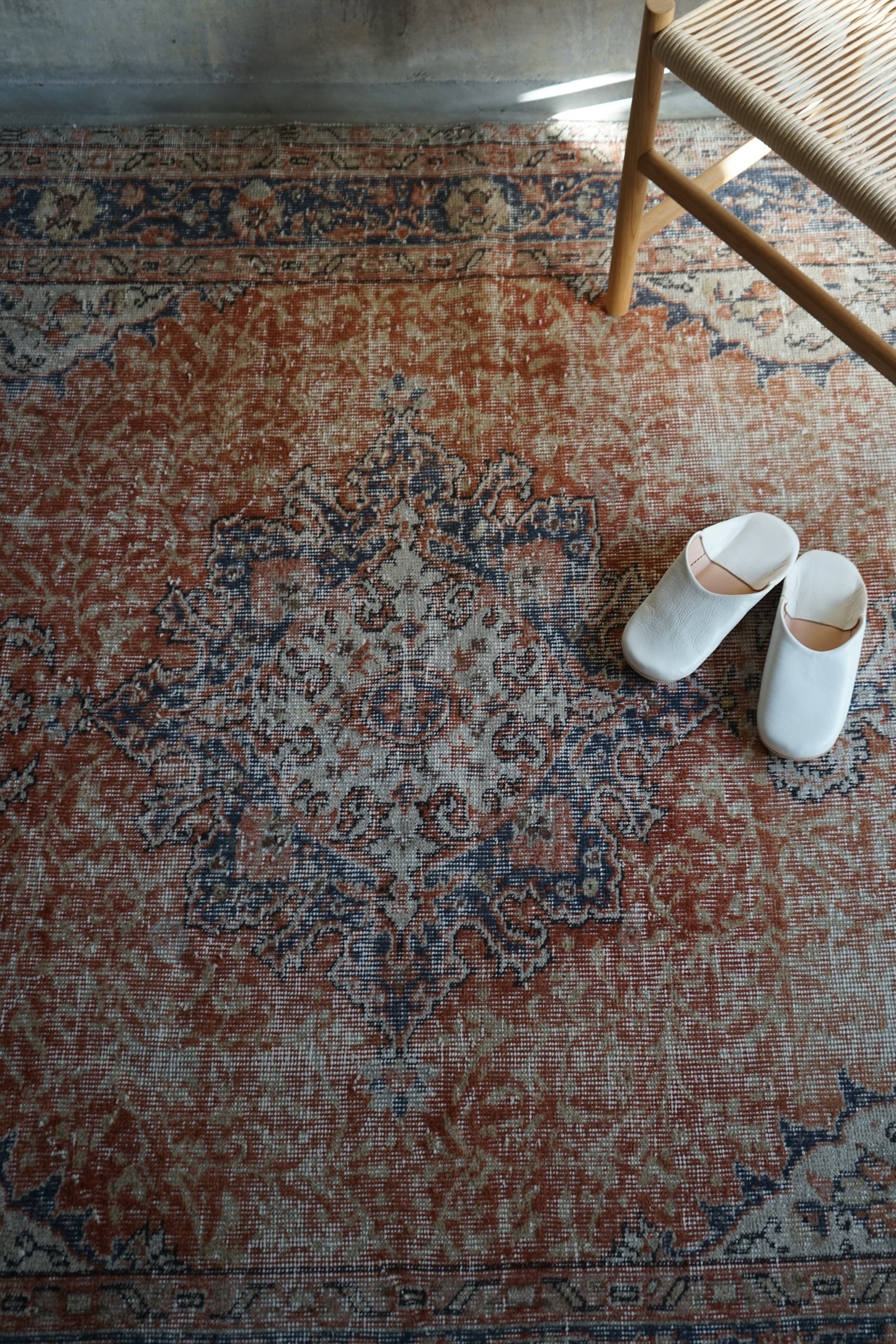 TURKEY OLD ISPARTA ORANGE 1970年代 272 × 161 cm No.TR25198