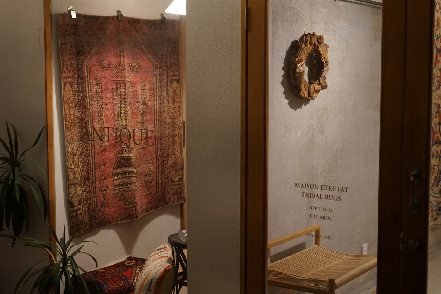 TURKEY OLD SHABBY PURPLE SMALL SIZE 1970年代 126 × 105 cm No.TR25216