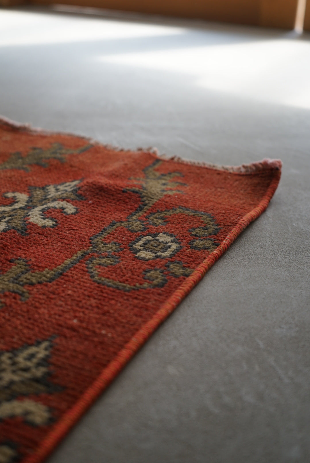 TURKEY OLD ISPARTA BLOOD ORANGE 1970年代 172 × 86 cm No.TR25150