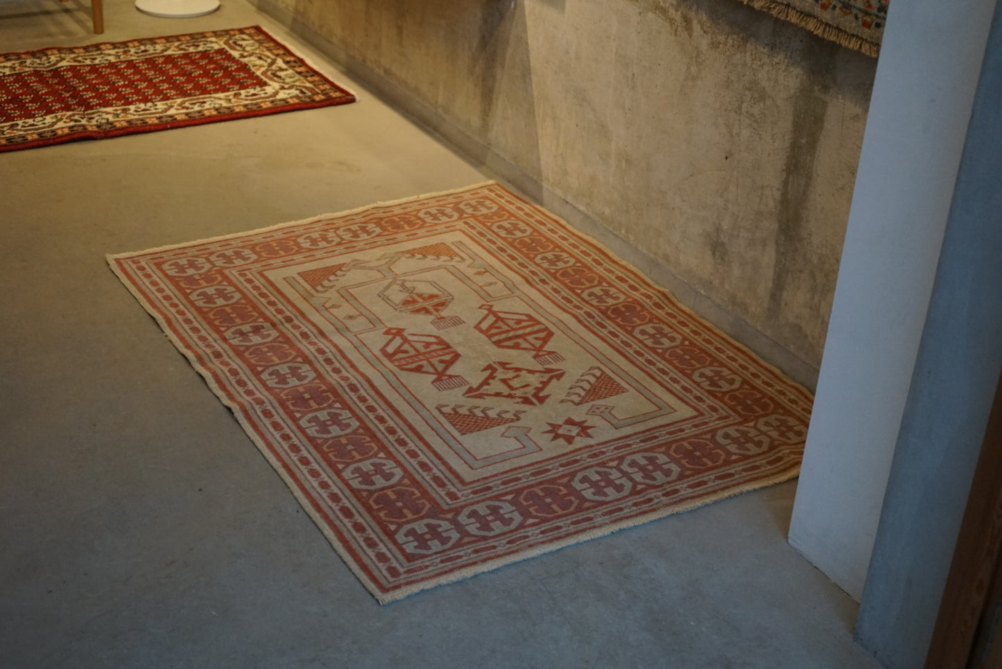 TURKEY OLD KONYA PRAYER RUG 1950年代 125 × 96 cm