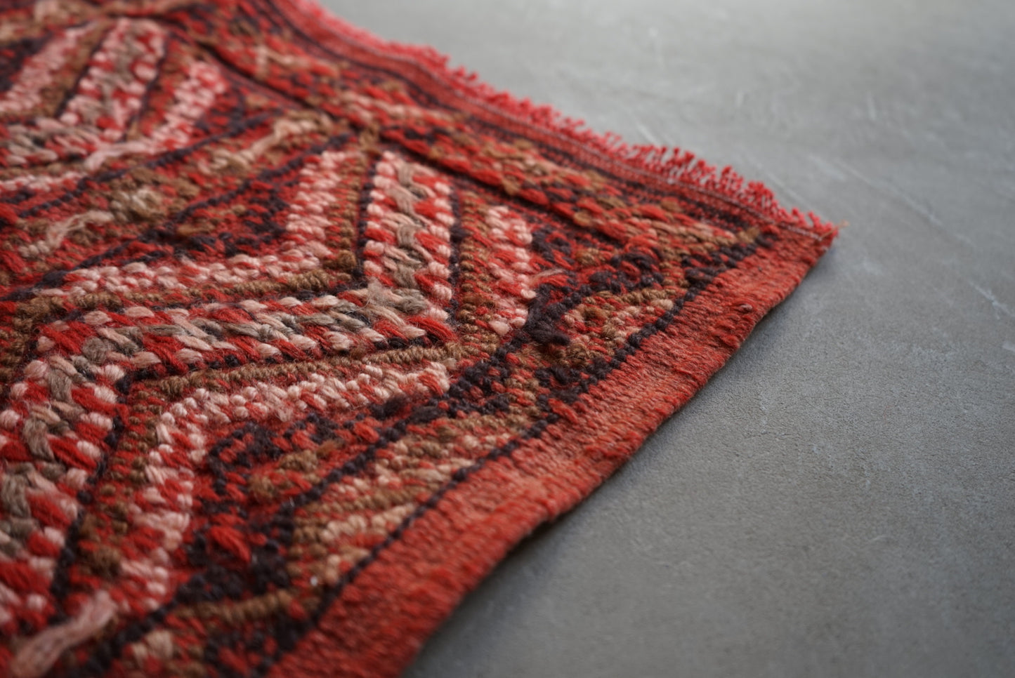 Türkiye Old Kilim Red 1970年代 180 × 88 cm No.TR25268