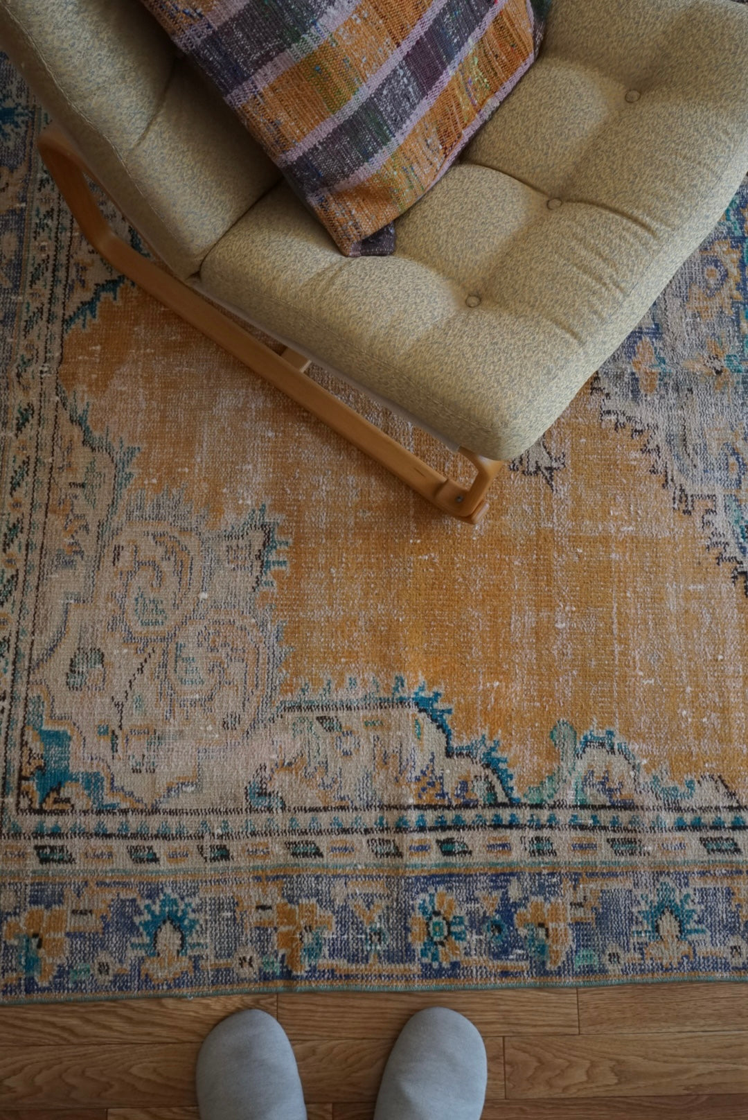 Türkiye Old Isparta Medallion Orange , Blue 1960年代 256 × 169.5 cm No.TR25469